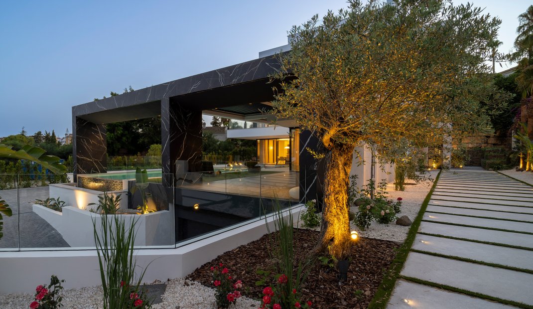 New Build - Villa -
Benahavís