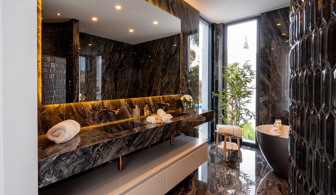 New Build - Villa -
Benahavís