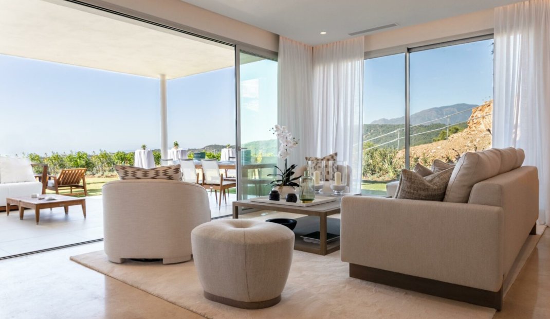 Obra nueva - Apartamento -
Benahavís