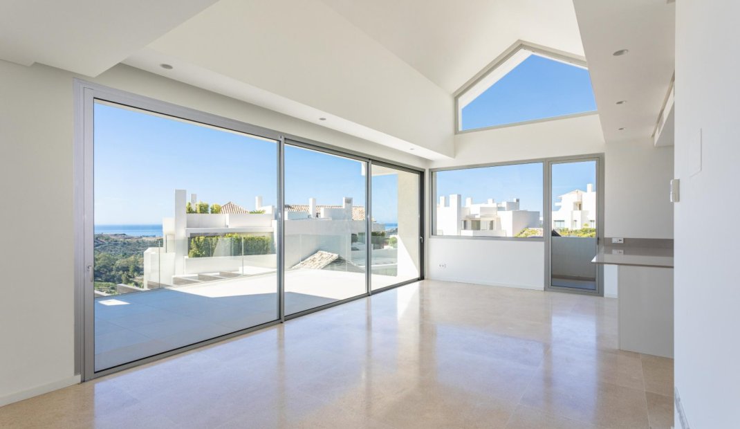 Obra nueva - Apartamento -
Benahavís