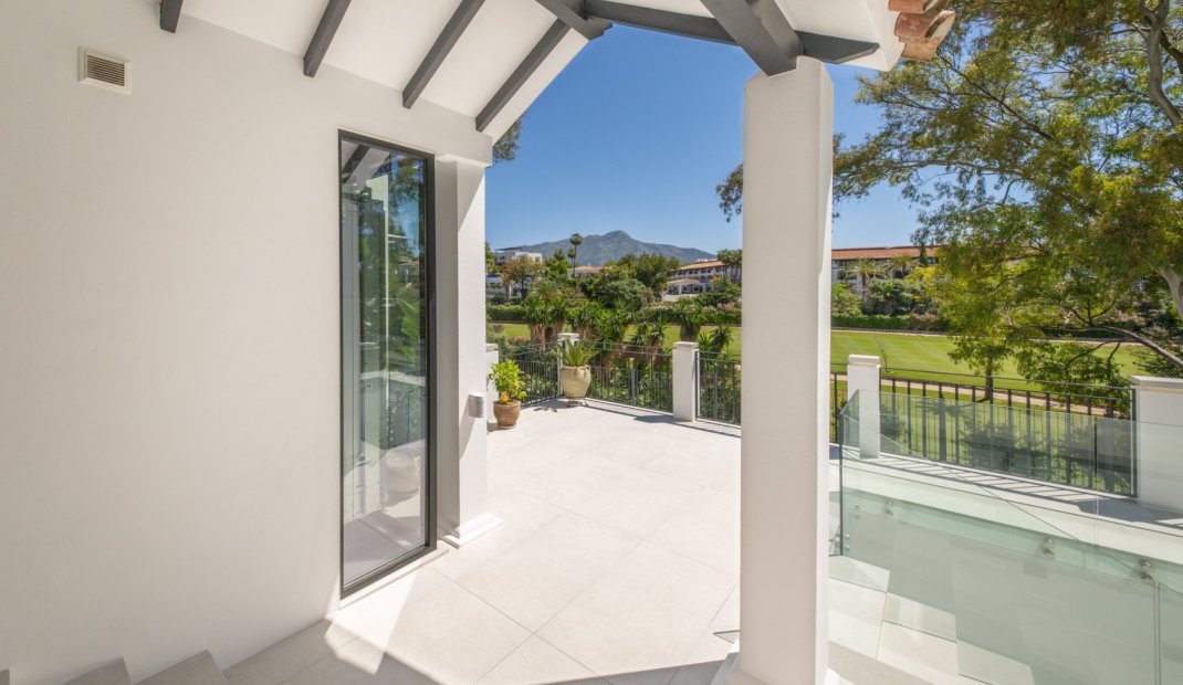 New Build - Villa -
Benahavís