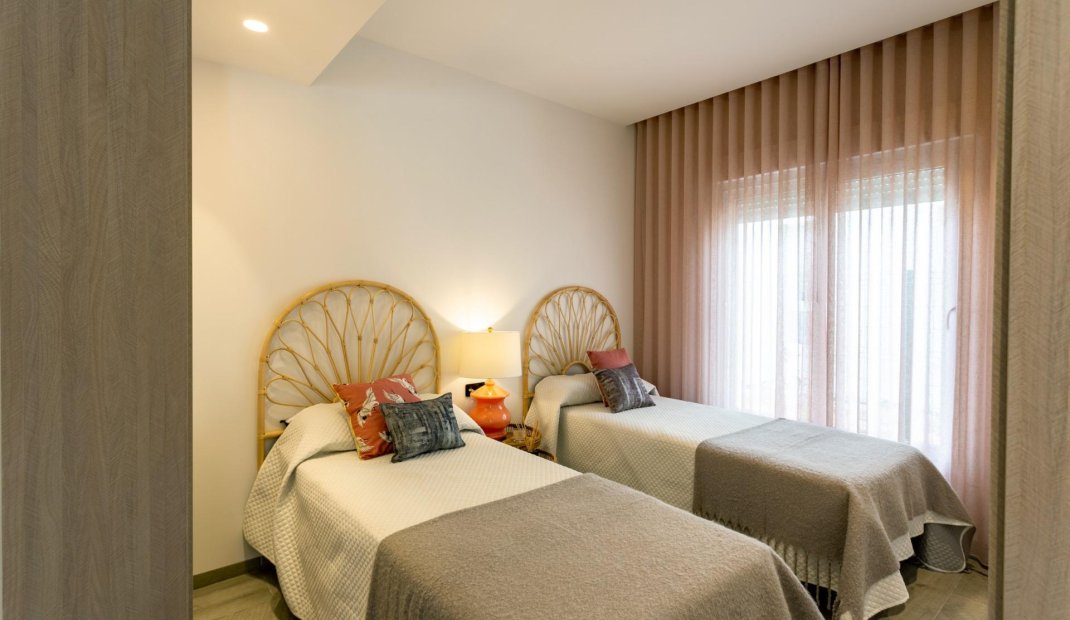 Nýbygging - Einbýlishús -
Algorfa - La Finca Golf