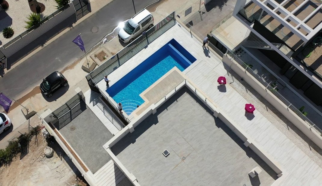 Nýbygging - Einbýlishús -
Polop - La Alberca