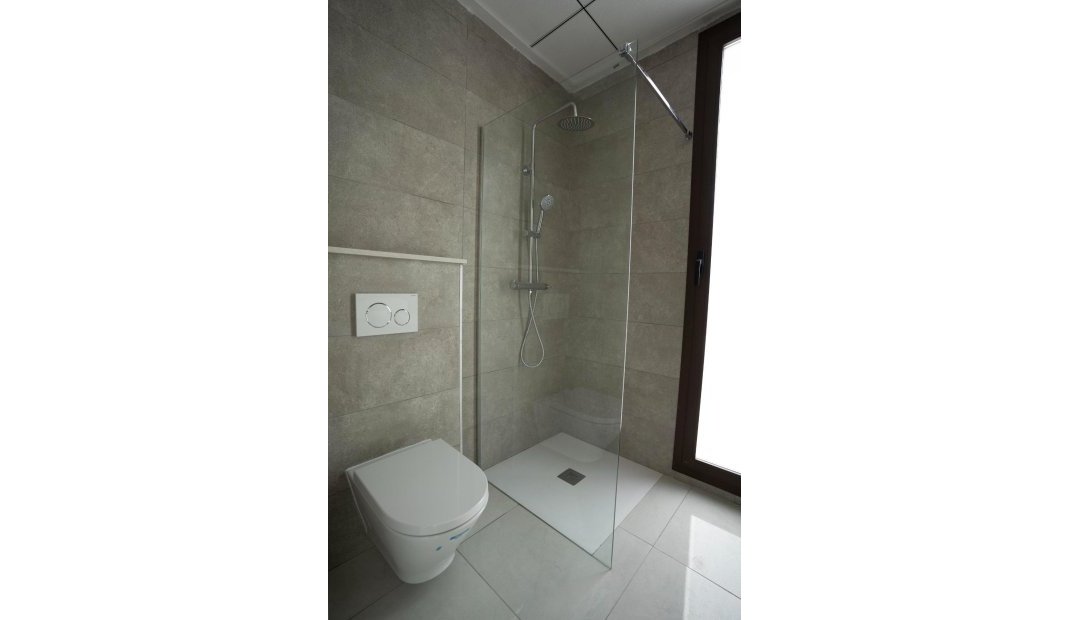 Nýbygging - Einbýlishús -
Polop - La Alberca