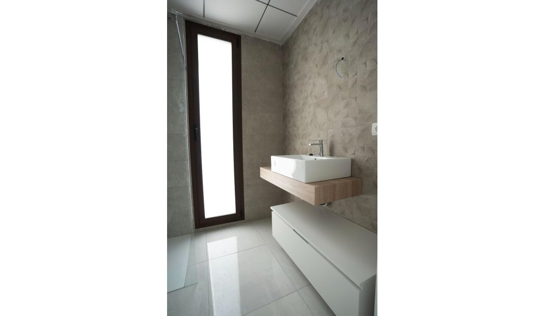 Nýbygging - Einbýlishús -
Polop - La Alberca