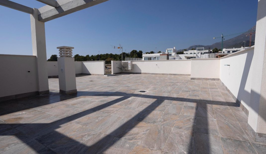 Nýbygging - Einbýlishús -
Polop - La Alberca