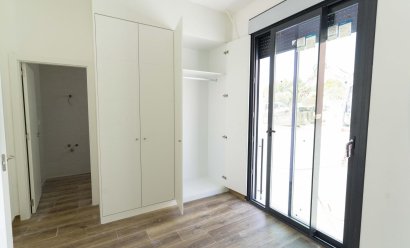 Nýbygging - Einbýlishús -
Polop - La Alberca