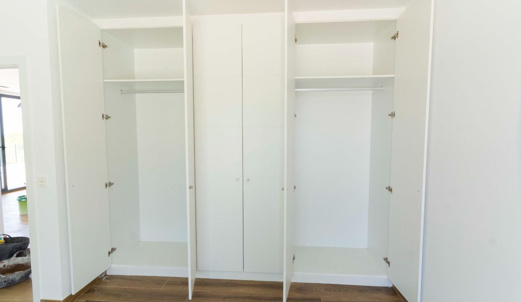 Nýbygging - Einbýlishús -
Polop - La Alberca