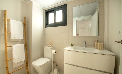 Obra nueva - town house -
Cox - San Fernando