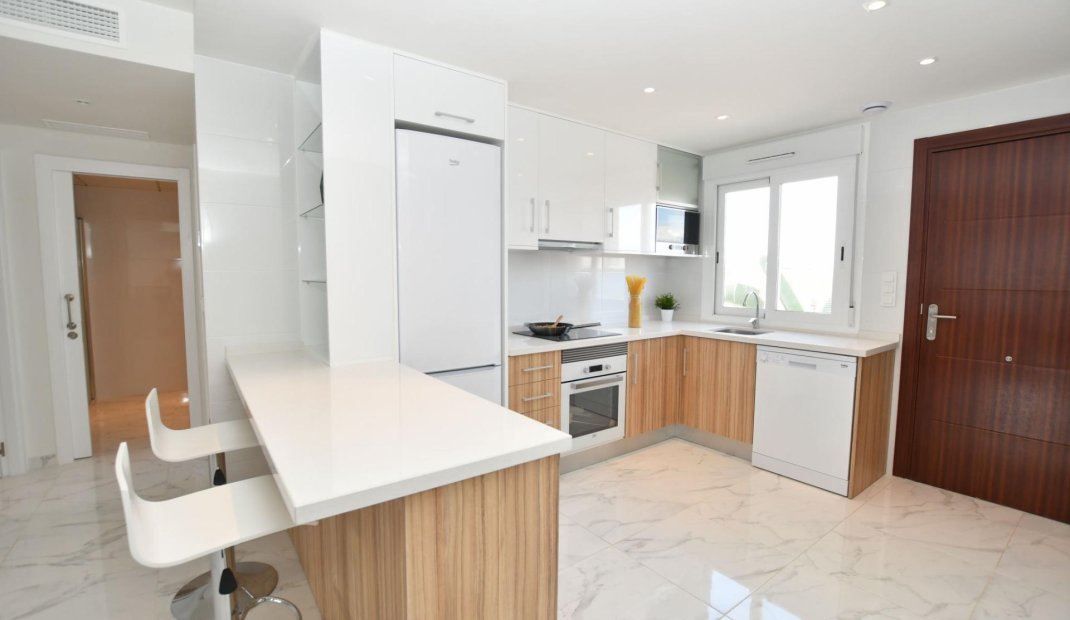 Nýbygging - Sérhæð -
San Miguel de Salinas - La Cañada