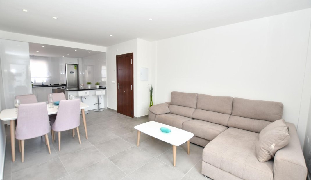 Nýbygging - Sérhæð -
San Miguel de Salinas - La Cañada