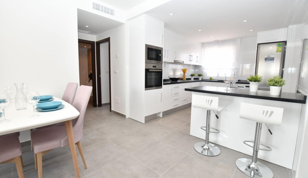 Nýbygging - Sérhæð -
San Miguel de Salinas - La Cañada