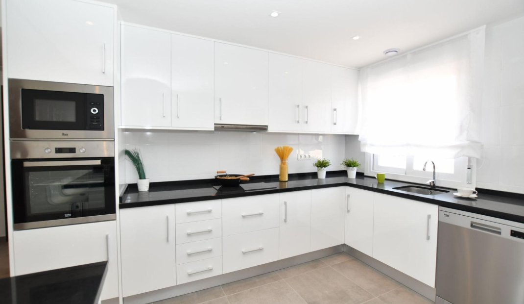 Nýbygging - Sérhæð -
San Miguel de Salinas - La Cañada