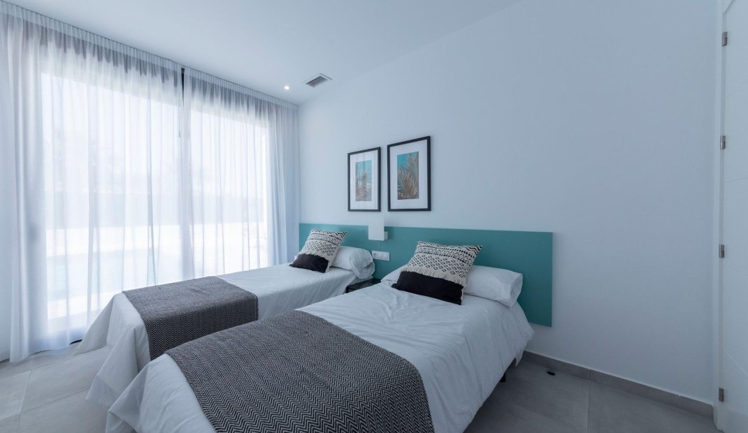 Nýbygging - Einbýlishús -
Calasparra - Coto Riñales