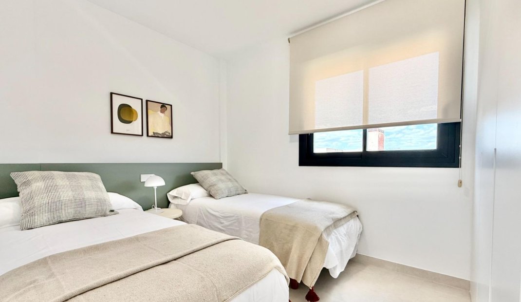 Obra nueva - town house -
Cox - San Fernando