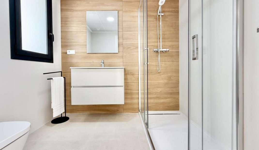 Nýbygging - town house -
Cox - San Fernando