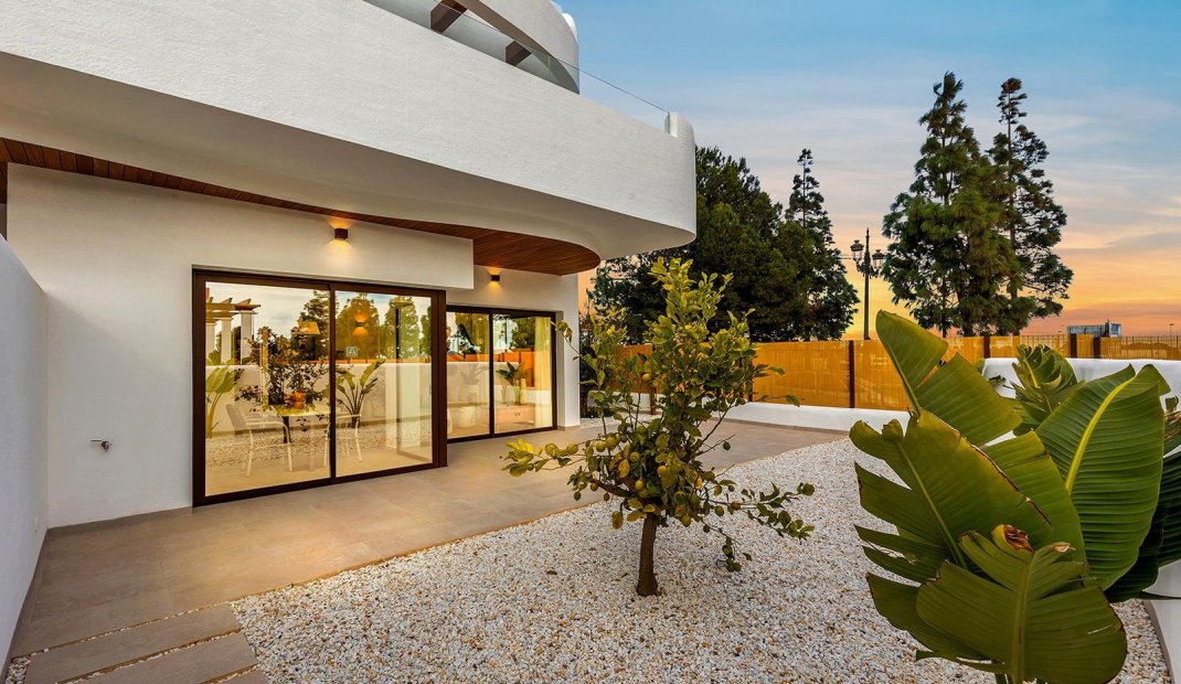 Nýbygging - Sérhæð -
Los Alcazares - La Serena Golf