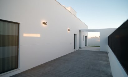 Nýbygging - Einbýlishús -
Torre Pacheco - Santa Rosalia Lake And Life Resort