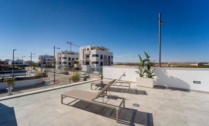 Nýbygging - Einbýlishús -
Torre Pacheco - Santa Rosalia Lake And Life Resort