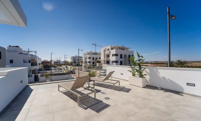 Nýbygging - Einbýlishús -
Torre Pacheco - Santa Rosalia Lake And Life Resort