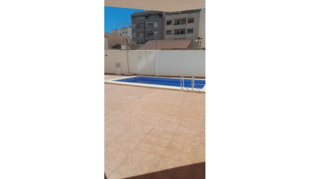 Endursala - Apartment / flat -
Torrevieja