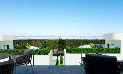 Nýbygging - Sérhæð -
Torrevieja - Lago Jardín II