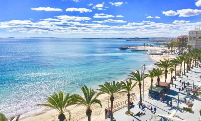 Nýbygging - Einbýlishús -
Torrevieja - Lago Jardín II
