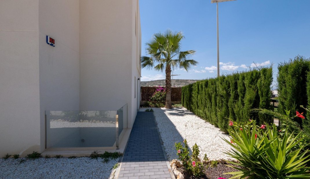 Nýbygging - Einbýlishús -
Algorfa - La Finca Golf