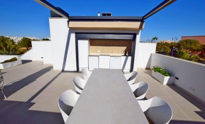 Nýbygging - Einbýlishús -
Alhama De Murcia - Condado De Alhama