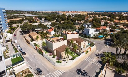 Nýbygging - Einbýlishús -
Orihuela Costa - Dehesa de campoamor