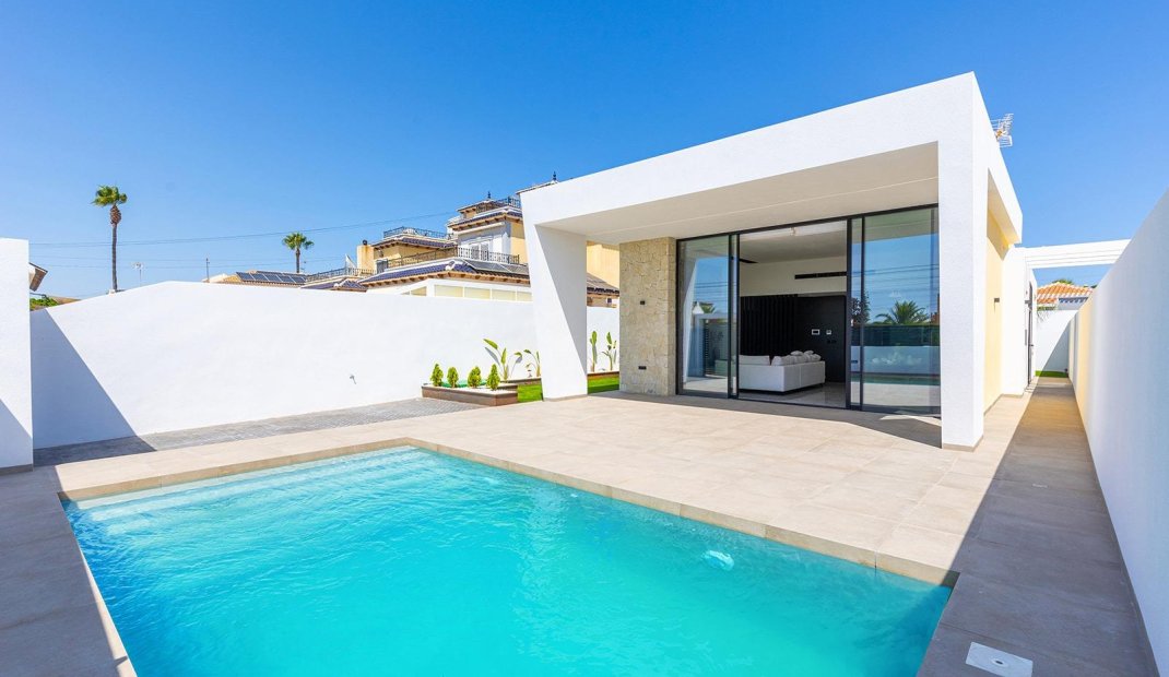 Nýbygging - Einbýlishús -
Torrevieja - Los Balcones