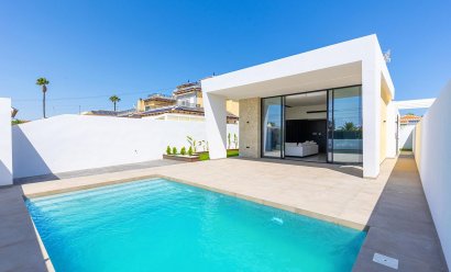 Nýbygging - Einbýlishús -
Torrevieja - Los Balcones