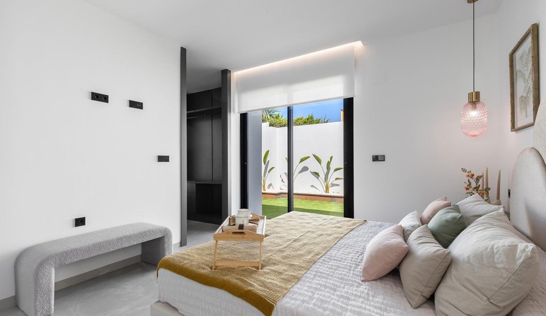 Nýbygging - Einbýlishús -
Torrevieja - Los Balcones
