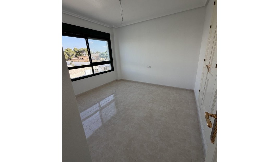 Nýbygging - Íbúð -
Orihuela Costa - Lomas de Campoamor