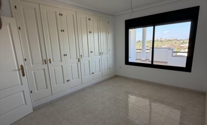 Nýbygging - Þakíbúð -
Orihuela Costa - Lomas de Campoamor