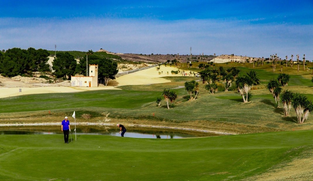 Obra nueva - Bungalow -
Orihuela - Vistabella Golf