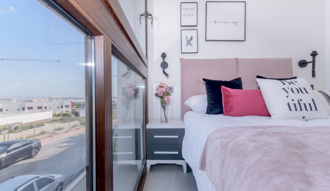 New Build - Bungalow -
Torrevieja - Los Balcones