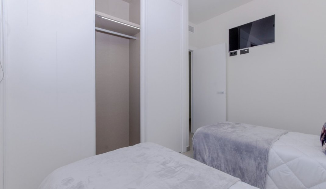 New Build - Bungalow -
Torrevieja - Los Balcones