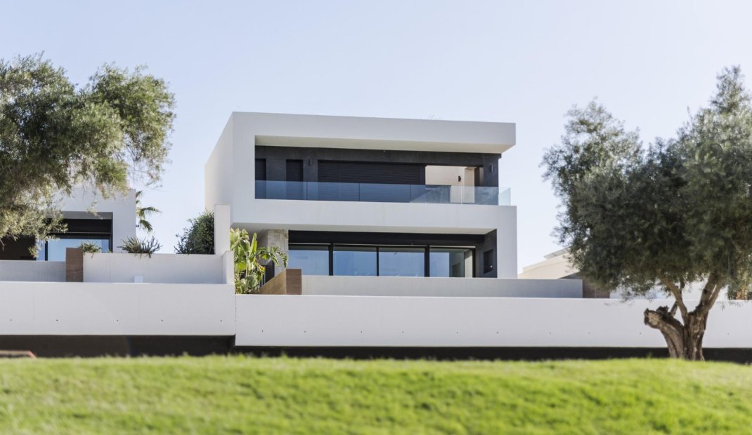 Obra nueva - Villa -
Algorfa - La Finca Golf