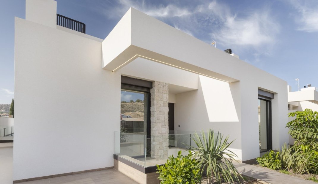 Obra nueva - Villa -
Algorfa - La Finca Golf