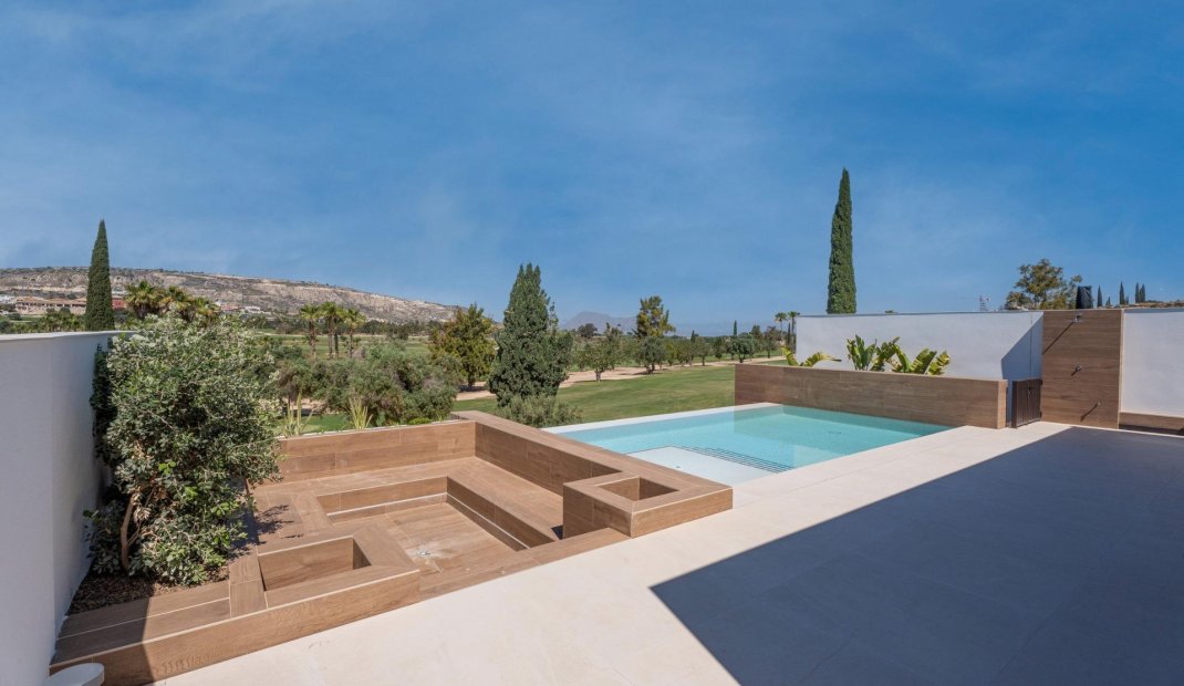 Obra nueva - Villa -
Algorfa - La Finca Golf