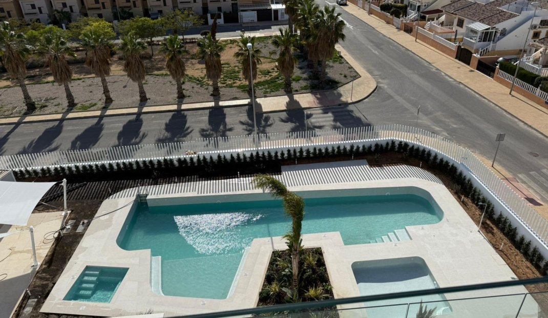 Obra nueva - Apartamento -
Orihuela Costa - Lomas de Cabo Roig