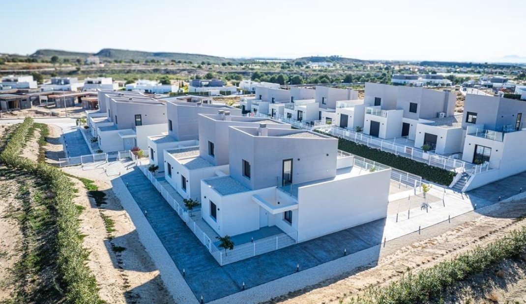 New Build - town house -
Baños y Mendigo - Altaona Golf