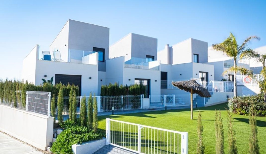 New Build - town house -
Baños y Mendigo - Altaona Golf
