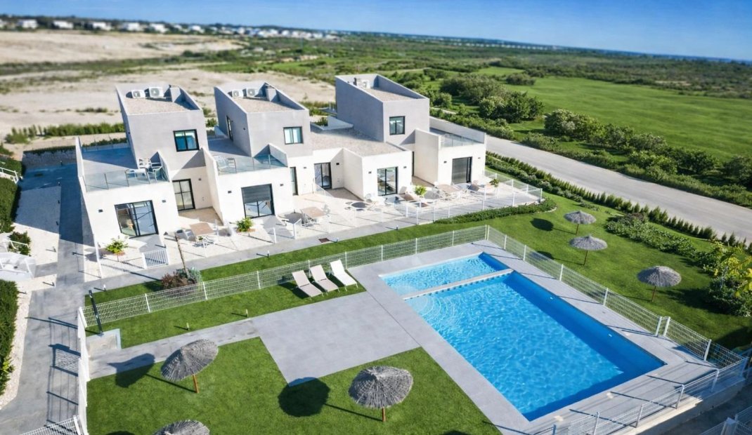New Build - town house -
Baños y Mendigo - Altaona Golf