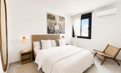 New Build - town house -
Baños y Mendigo - Altaona Golf