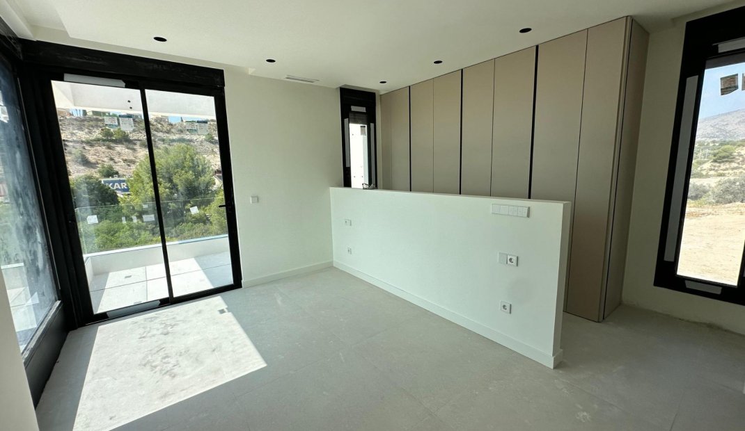 Obra nueva - Villa -
Finestrat - Campana Garden