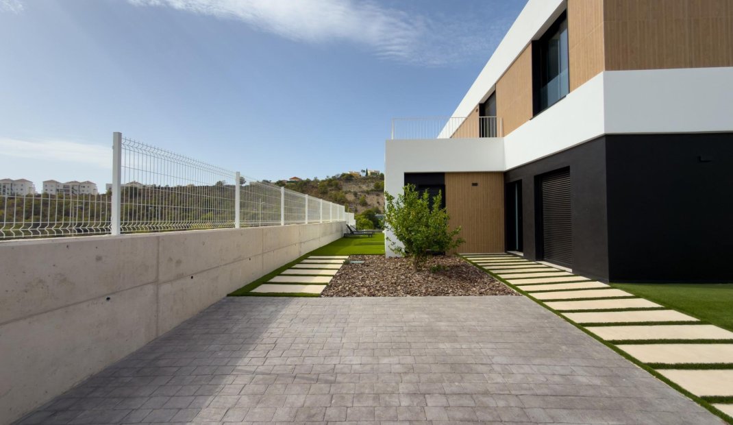 Obra nueva - Villa -
Finestrat - Campana Garden