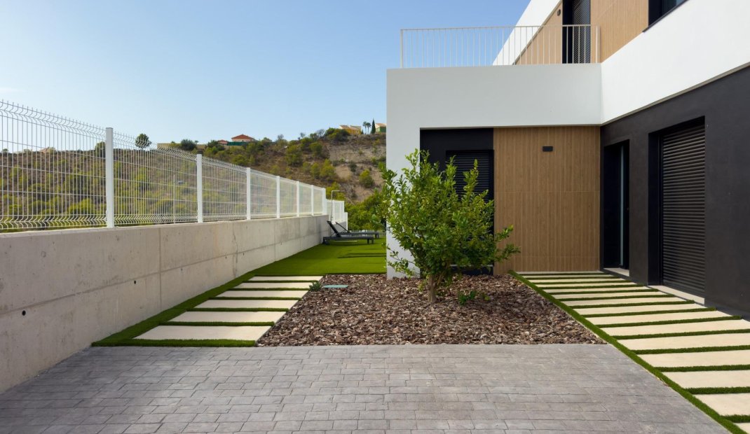 Obra nueva - Villa -
Finestrat - Campana Garden