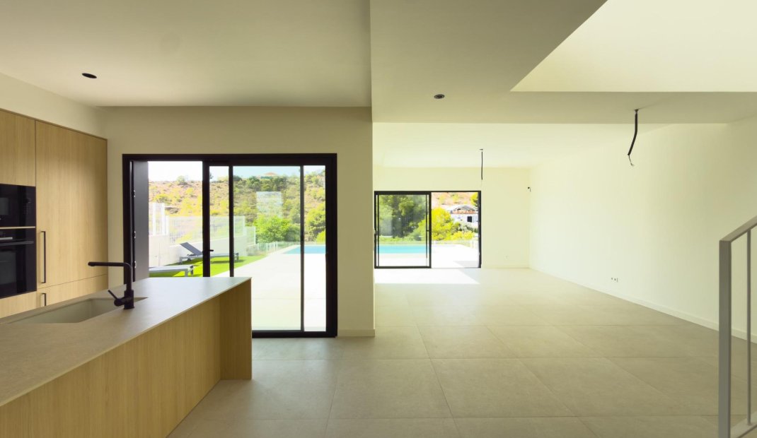 Obra nueva - Villa -
Finestrat - Campana Garden